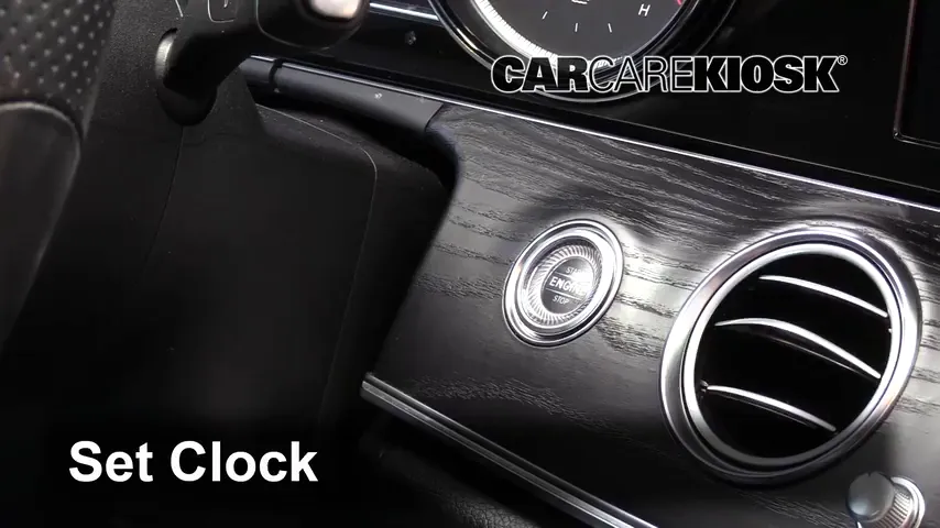 2018 Mercedes-Benz E300 4Matic 2.0L 4 Cyl. Turbo Reloj Fijar hora de reloj